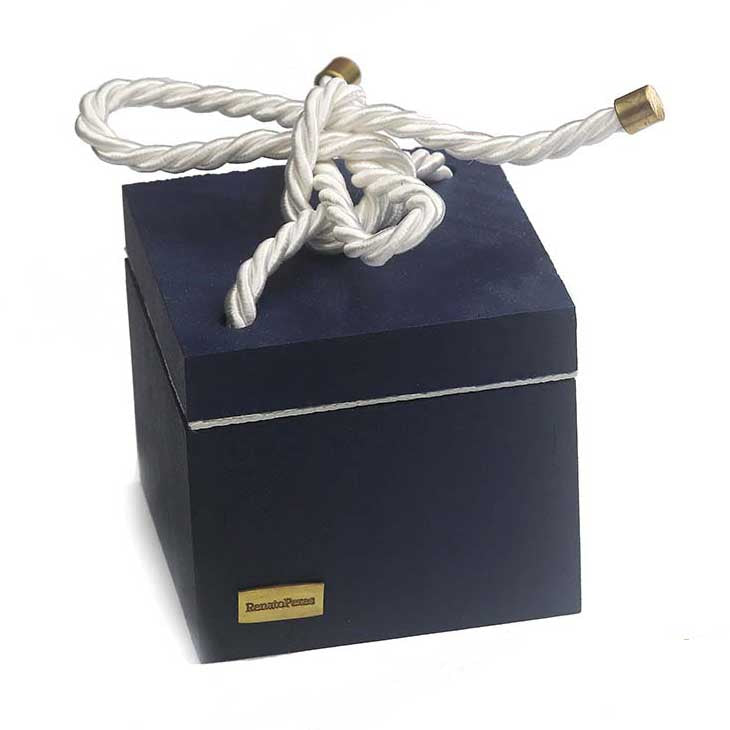 
                      
                        Caixa Navy Box
                      
                    